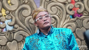 Disebut Tak Hadiri Lamaran Rizky Febian, Sule Ternyata Ditemani oleh...