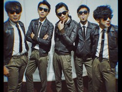 Lirik dan Chord Gila-Gilaan oleh The Changcuters