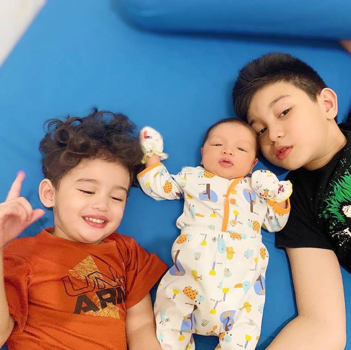 <p>Gio, Xaquil, dan Axelo menjadi kado terindah dalam hidup Alessia Cestaro, Bunda. (Foto: Instagram @alessia89cestaro)</p>