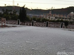Mau Lihat Dieng Membeku? Ini Pilihan Waktunya