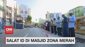 VIDEO: Salat Id di Masjid Zona Merah