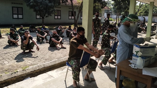 Jumlah pasien terinfeksi virus corona (dari klaster Secapa TNI AD yang dinyatakan sembuh per Minggu (9/8) bertambah menjadi 4 orang.