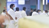 FOTO: Lempar Jumrah Mina Pakai Batu Steril Ibadah haji di tengah pandemi Covid-19 membuat Arab Saudi menerapkan berbagai protokol kesehatan yang ketat, termasuk sterilisasi batu untuk lempar jumrah.