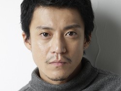 Aktor Jepang Shun Oguri dan Istri Kabur dari AS Gegara Corona