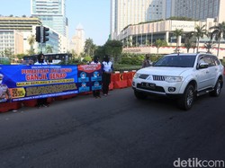 Kasus COVID-19 Masih Tinggi, Kebijakan Ganjil Genap DKI Dipertanyakan