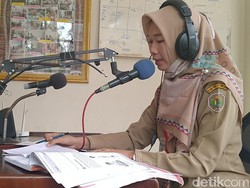 Belajar dari Rumah Bebas Kuota Pakai Radio Komunitas