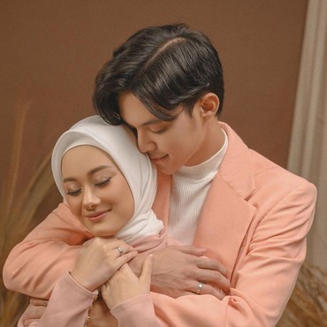 Gombalan Rey Mbayang ke Dinda Hauw saat Bulan Madu Bikin Netizen Mau Pingsan