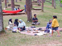 Wisata Batu Kuda Manglayang Mulai Ramai Didatangi Wisatawan