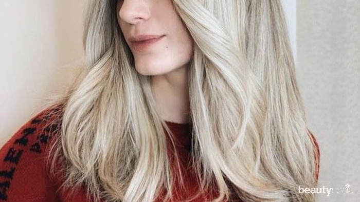 Enggak Sempat Keramas? Lakukan 4 Tips Ini Untuk Atasi Rambut Lepek!