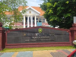 Seorang Hakim PN Sidoarjo Positif COVID -19, 125 Pegawai Rapid Test