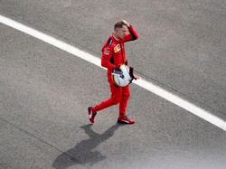 Tak Kunjung Tampil Oke, Vettel Sampai Tak Pede Kemudikan Ferrari