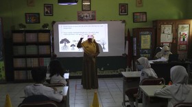 FOTO: Uji Coba Kembali ke Sekolah di Tengah Pandemi