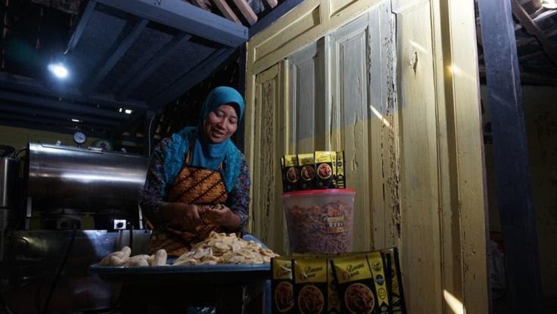 Di tengah pandemi Corona, pelaku Usaha Mikro, Kecil dan Menengah (UMKM) mengalami banyak tantangan dalam menjalankan usahanya.