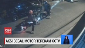 VIDEO: Aksi Begal Motor di Cimahi Terekam CCTV