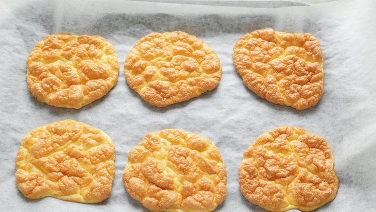 Cloud bread