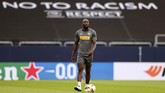 FOTO: Inter Milan Jelang Laga 'Diskon' 16 Besar Liga Europa Inter Milan melakukan persiapan terakhir jelang melawan Getafe pada pertandingan 16 besar Liga Europa di Veltins Arena, Jerman.