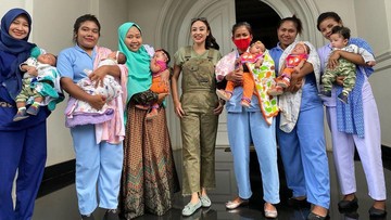 Alasan Monica adopsi banyak bayi