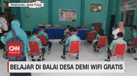 VIDEO: Belajar di Balai Desa Demi Wifi Gratis