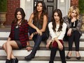 Pemain Pretty Little Liars Reuni dalam Podcast