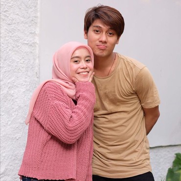 Pengakuan Mengejutkan Ibunda soal Rizky Billar di Depan Lesti, Apa Itu?