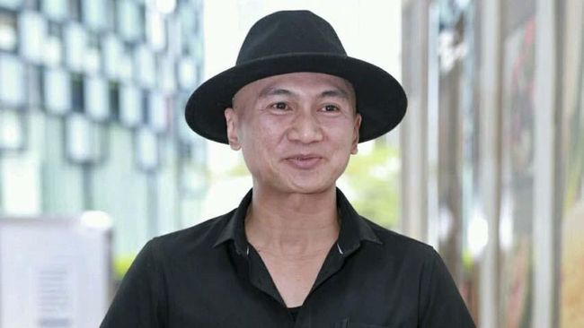 Polisi Periksa Anji soal Video Obat Corona Hari Ini Penyidik Ditreskrimum Polda Metro menjadwalkan pemeriksaan Anji terkait video klaim obat herbal corona sekitar pukul 10.00 WIB, Senin (10/8).
