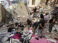 Macron Yakin Ada Korban Selamat Tertimbun Puing di Beirut