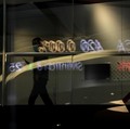 IHSG Pangkas Koreksi, Sesi 1 Jelang Libur Lebaran Turun 1,37%