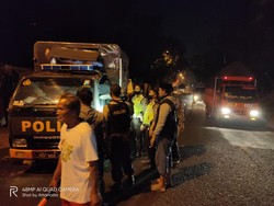 Usai Antar Jenazah COVID-19, Iring-iringan Mobil Polisi Jember Kecelakaan Beruntun