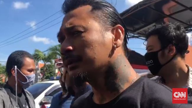 Jerinx Akui Ancam Adam Deni, Tak Ditahan Karena Kooperatif - Vimarsana News