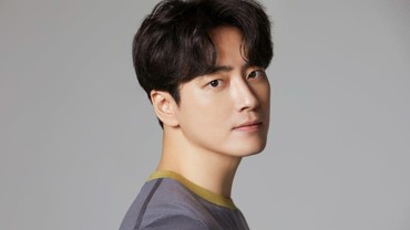 Lee Joon Hyuk Bakal Jadi Duda Anak Satu di Drama Korea Romantis Baru