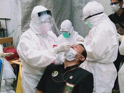 Hakim dan Pegawai Pengadilan Agama Surabaya Reaktif, 200 Orang Tes Swab