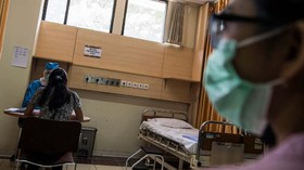 Relawan Uji Klinis Vaksin Corona China: Keluarga Deg-degan