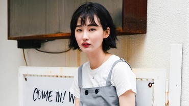 img-title 1 Tahun Mesra, Som Hein Umumkan Putus dari Pacar Sesama Jenis