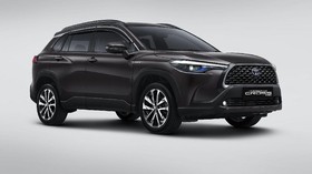 Toyota Corolla Cross Meluncur, Lebih Murah dari Fortuner