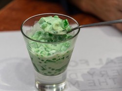 Buko Pandan, Dessert Pandan Kelapa Muda Khas Filipina yang Nikmat