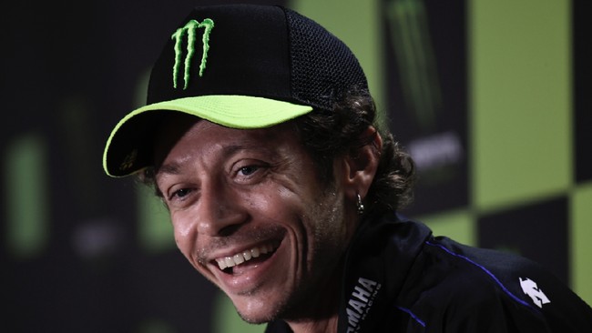 Valentino Rossi minta nasihat pembalap muda F1 Lando Norris jelang balapan MotoGP Ceko 2020.