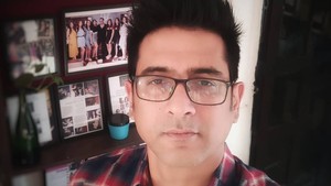 Aktor Bollywood Samir Sharma Meninggal Diduga Bunuh Diri