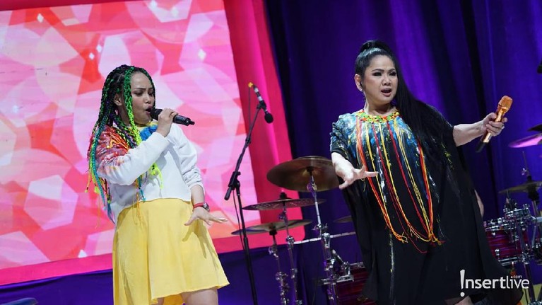 Vina Panduwinata