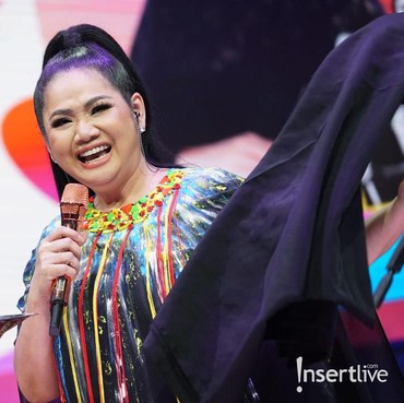 Saksikan di Sini Sekarang! 'Festival Nonton Lagi' Vina Panduwinata & AIB Show