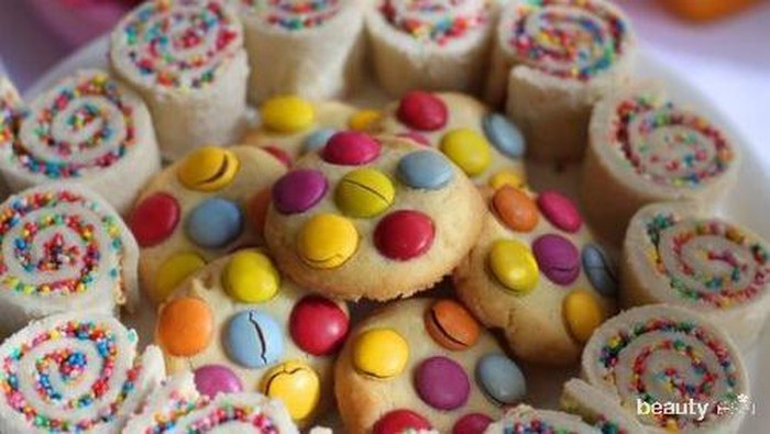 Colourful dan Enak! Cemilan Warna-Warni Ini Gemas Serta Menarik Perhatian