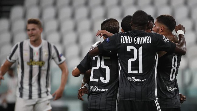 Di atas kertas Juventus berpeluang lolos ke perempat final Liga Champions karena lawan yang dihadapi di babak 16 besar adalah FC Porto.