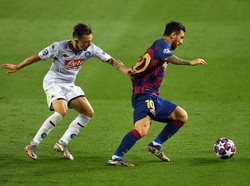 Aksi Messi: Gocek, Jatuh, Bangun, Cetak Gol