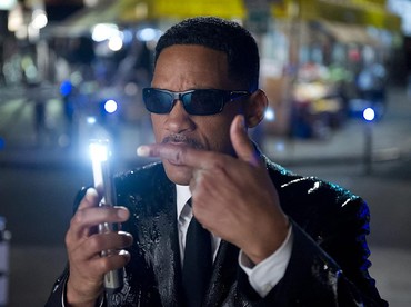 img-title Sahur in The Movies Tayangkan Aksi Will Smith di 'Men in Black III'