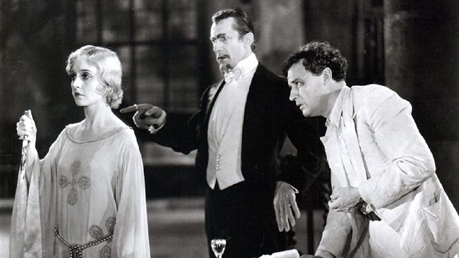 Film White Zombie dipandang memberikan pandangan baru bagi sejarah genre horor dan menjadi bahan studi film selama berdekade-dekade setelah tayang pada 1932.