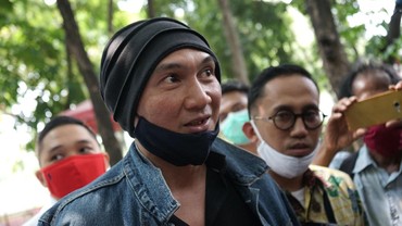 img-title Terseret Kasus Konten Obat Corona, Anji Tak Percaya Pers Indonesia
