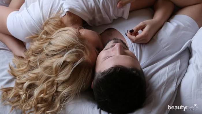 Liar dan Tahan Lama, 5 Zodiak Ini Paling Jago di Atas Ranjang