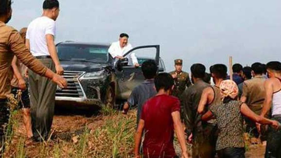 Mobil mewah Kim Jong Un Mobil mewah Kim Jong Un