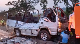 VIDEO: Kecelakaan Maut di Tol Cipali, 8 Orang Tewas