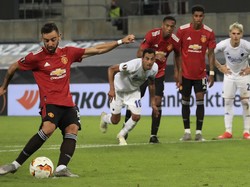 MU Raja Penalti, Robin van Persie Membela dengan Bilang Begini
