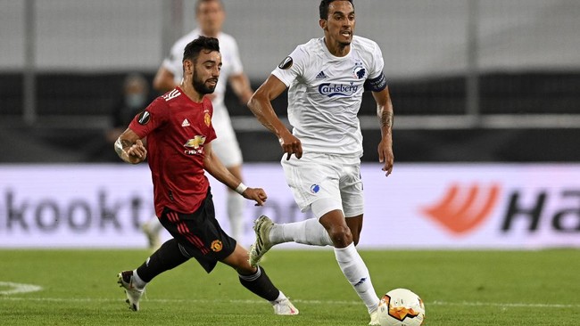 Manchester United ditahan imbang 0-0 Copenhagen sementara Inter Milan berhasil unggul 2-1 atas Bayer Leverkusen di babak pertama perempat final Liga Europa.
